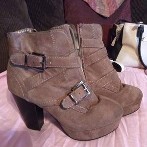 Brown womens ankle boots